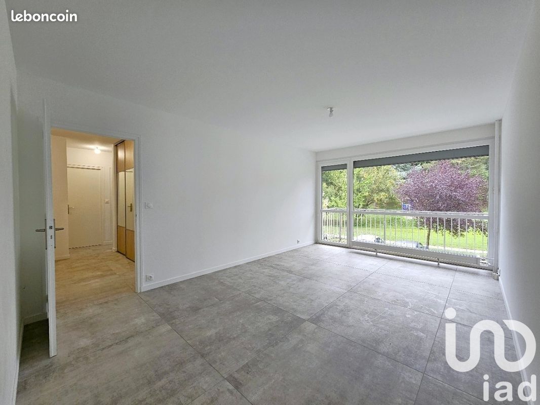 1 bedroom Apartment in La Ravoire, France No. 338250