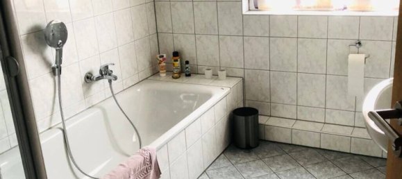 Таунхаус с 5 комнатами в Эрланген-Хёхштадт, Германия № 13120 13