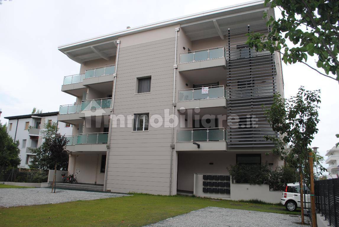 2غرفة عقار تجاري في Ravenna, Italy رقم 164128