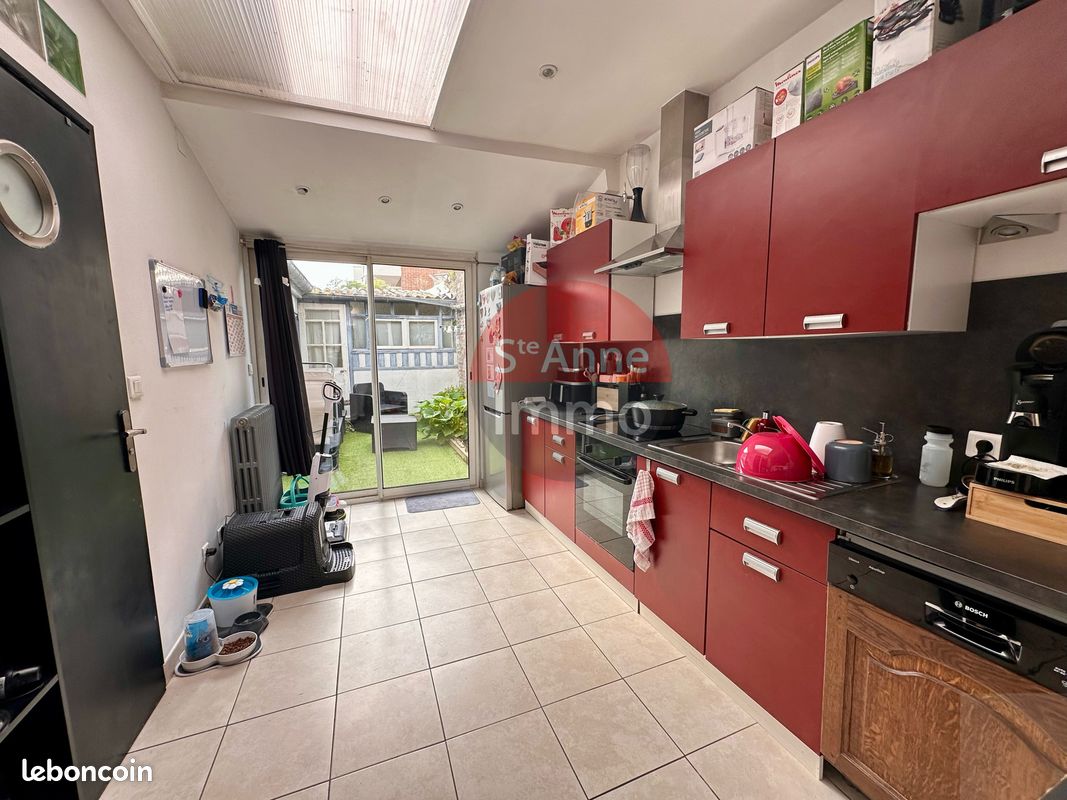 Дом с 3 спальнями в Амьен, Франция № 330301