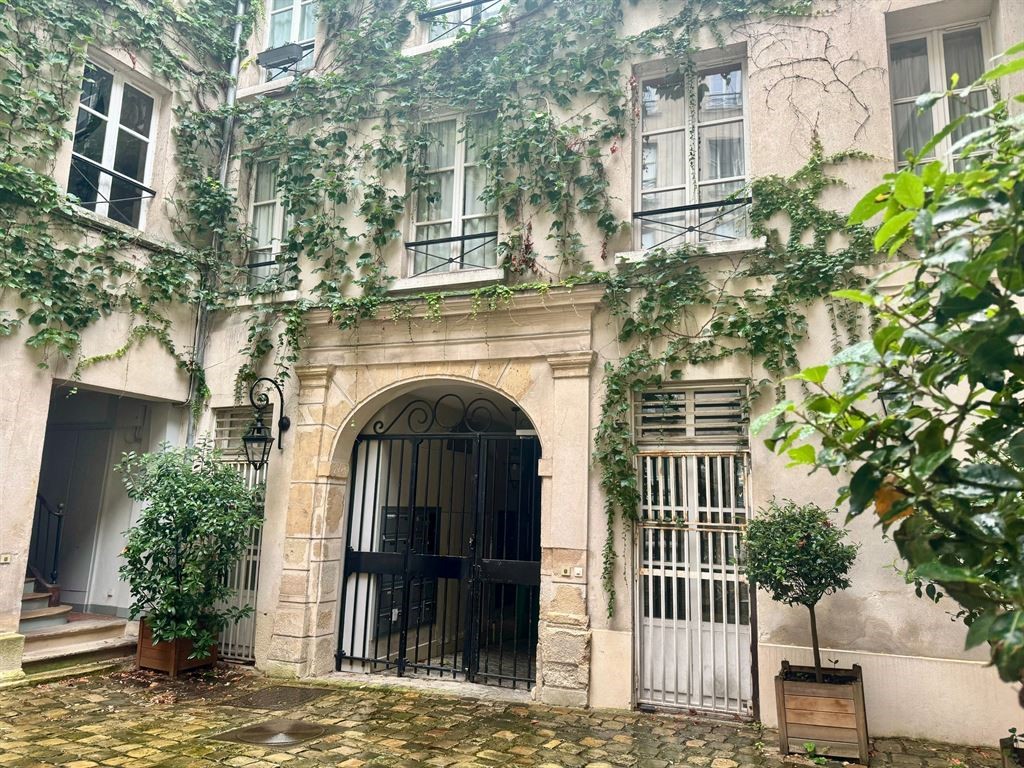 2 Schlafzimmer Wohnung in Paris, France, Nr. 178021