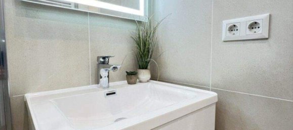 3-salle Appartement à Simmering, Austria No. 23506 10