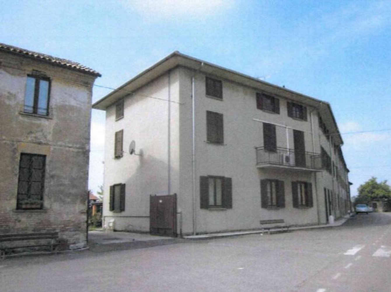 4 rooms Duplex in Voghera, Italy No. 181379