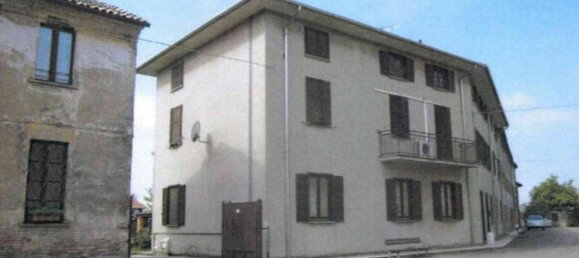 4 rooms Duplex in Voghera, Italy No. 181379 22