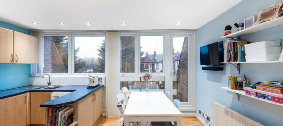 3 Schlafzimmer Haus in London, United Kingdom, Nr. 3628 13