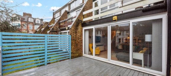 3 Schlafzimmer Haus in London, United Kingdom, Nr. 3628 11