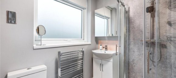 3 Schlafzimmer Haus in London, United Kingdom, Nr. 3628 8