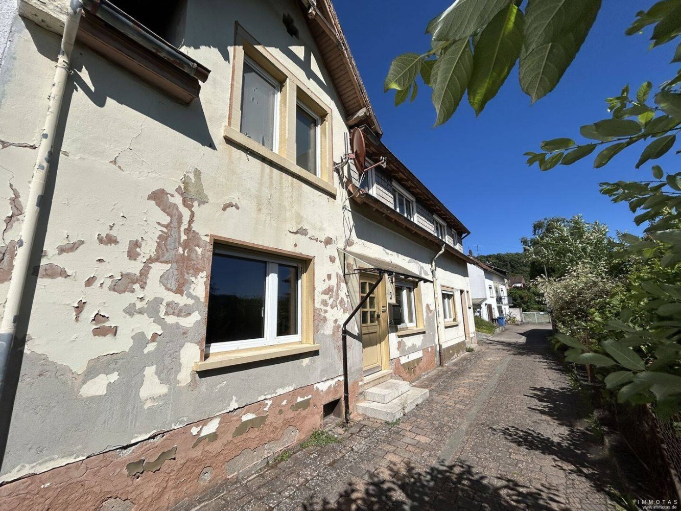 2 bedrooms House in Kaiserslautern, Germany No. 234114