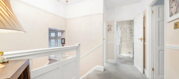 4 bedrooms House in Beckenham, United Kingdom No. 1082 14