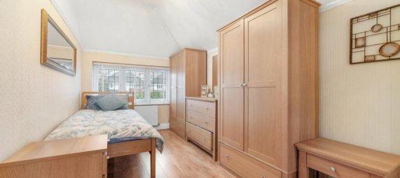 4 bedrooms House in Beckenham, United Kingdom No. 1082 12