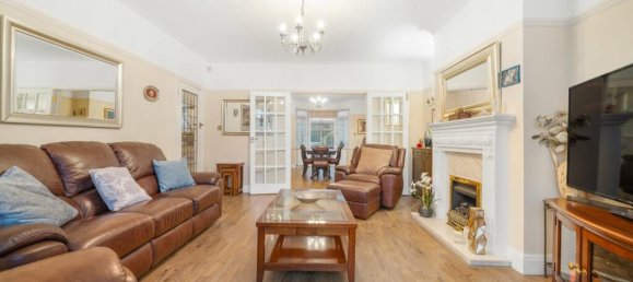 4 bedrooms House in Beckenham, United Kingdom No. 1082 15