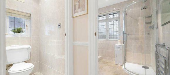 4 bedrooms House in Beckenham, United Kingdom No. 1082 10