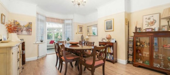 4 bedrooms House in Beckenham, United Kingdom No. 1082 4