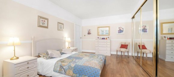 4 bedrooms House in Beckenham, United Kingdom No. 1082 20