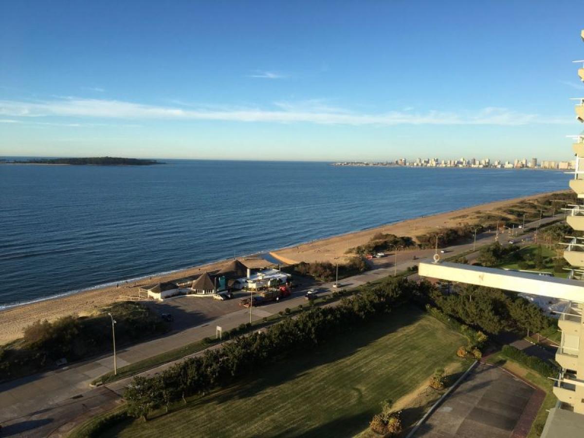 3 chambres Appartement à Maldonado, Uruguay No. 10980