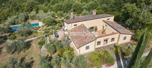 Villa de 5 dormitorios en Ficulle, Italy No. 272969 4