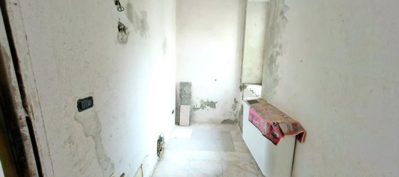 Casa de 6 habitaciónes en Alessandria, Italy No. 225715 35