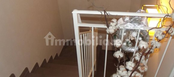 6 bedrooms Apartment in Pontedera, Italy No. 144984 4