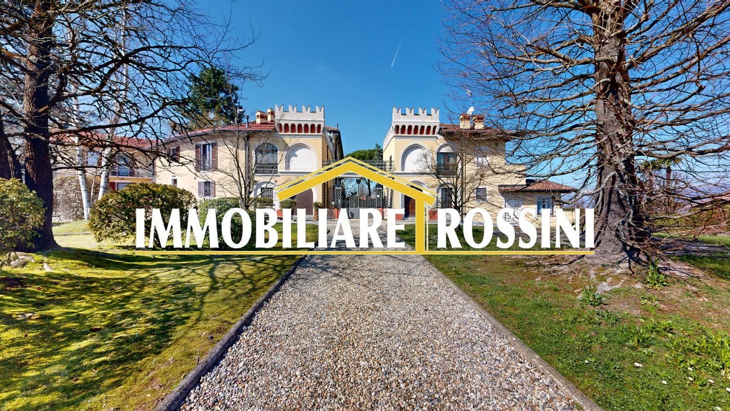 111m² Office in Bodio Lomnago, Italy No. 16310