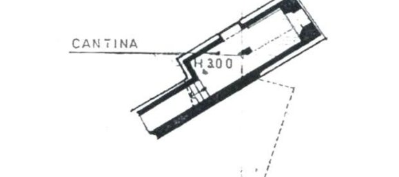 111m² Office in Bodio Lomnago, Italy No. 16310 33