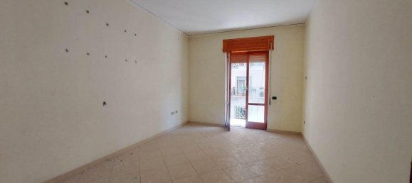 2 rooms Apartment in Casoria, Italy No. 15132 5