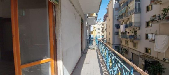 2 rooms Apartment in Casoria, Italy No. 15132 7