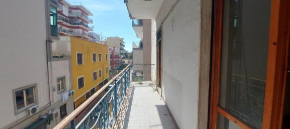 2 rooms Apartment in Casoria, Italy No. 15132 8