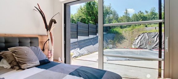 5 bedrooms House in Lumbres, France No. 59757 3