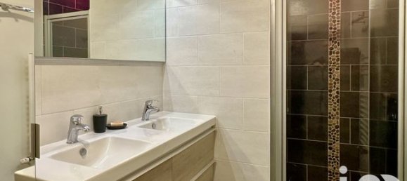 2 bedrooms Apartment in Chambery, France No. 306645 9