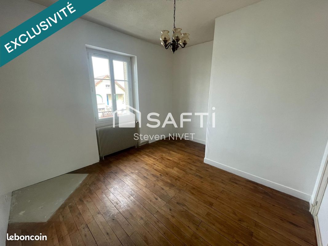 2 chambres Maison de ville à Châteauroux, France No. 258254