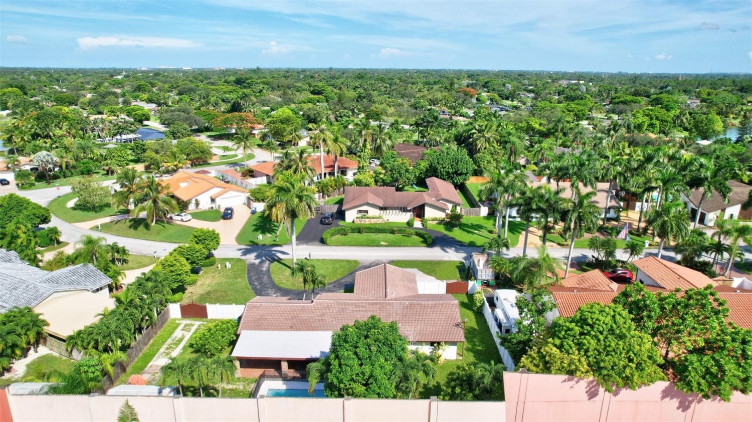 4 Schlafzimmer Villa in Miami, USA, Nr. 613384