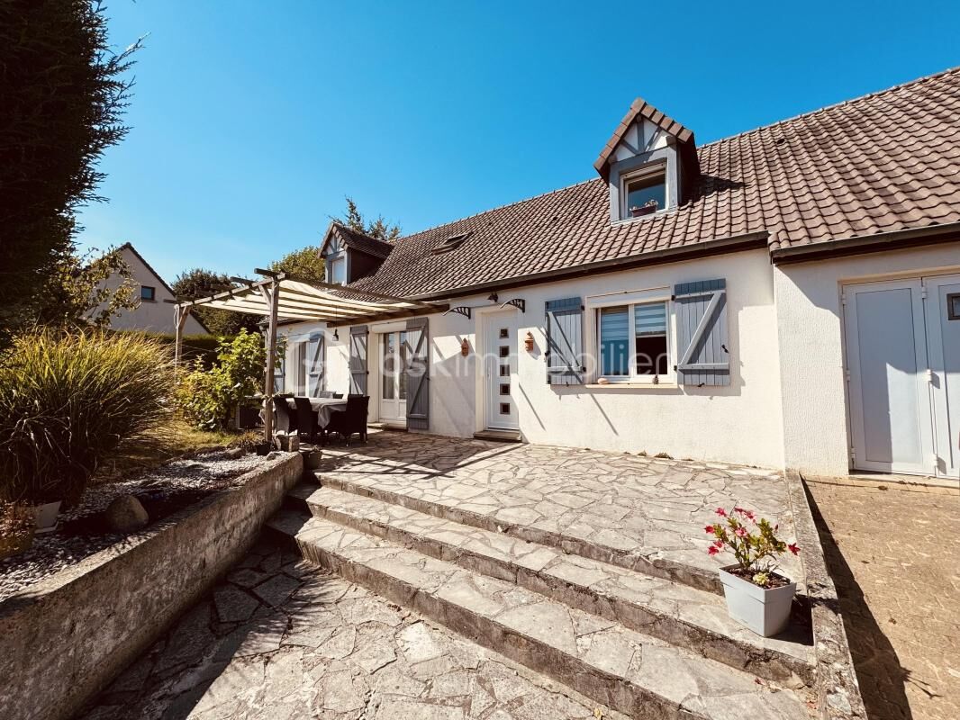 5 bedrooms House in Calvados, France No. 323151