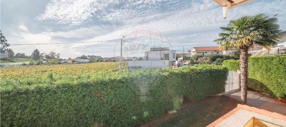 3 bedrooms House in Felgueiras, Portugal No. 20025 40