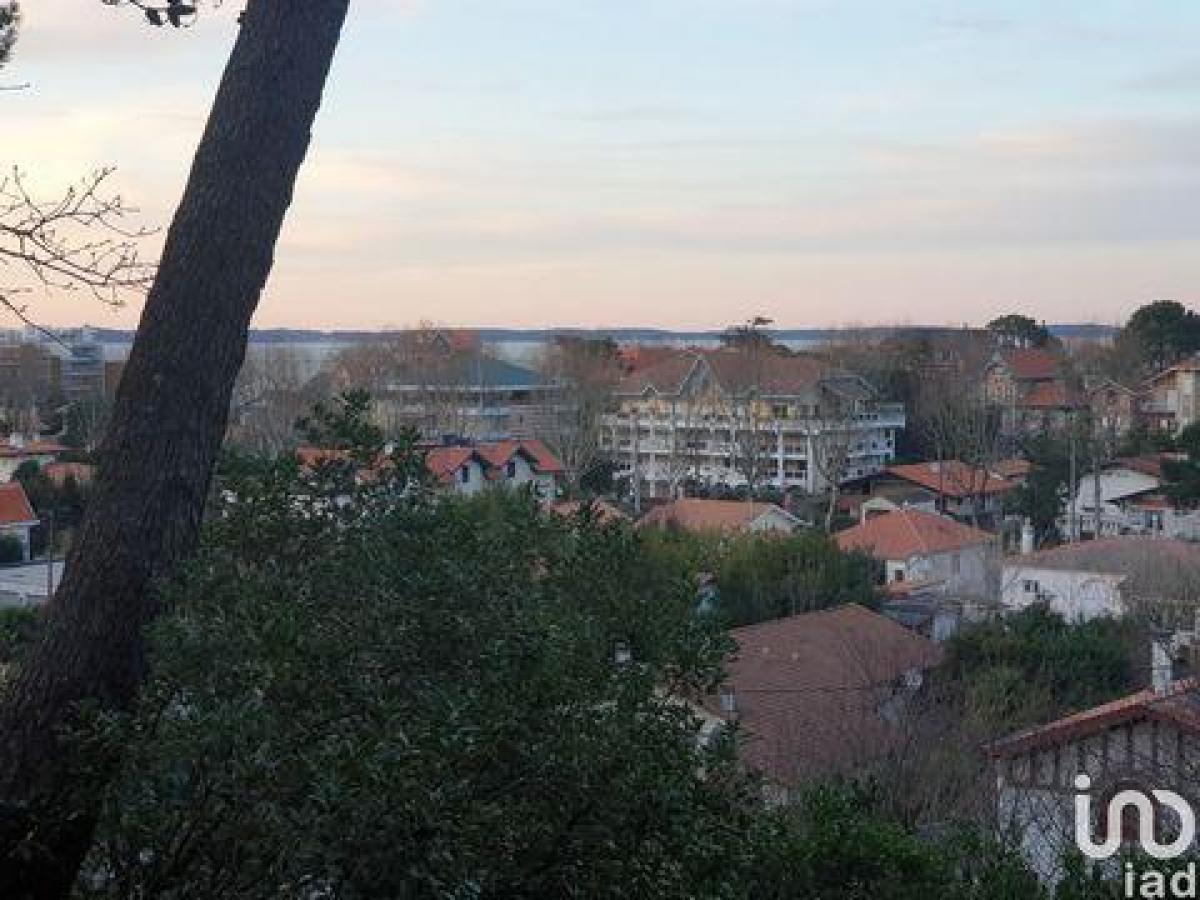 2 bedrooms Condo in Arcachon, France No. 8153