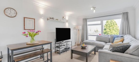 2 bedrooms Apartment in Beckenham, United Kingdom No. 877 2