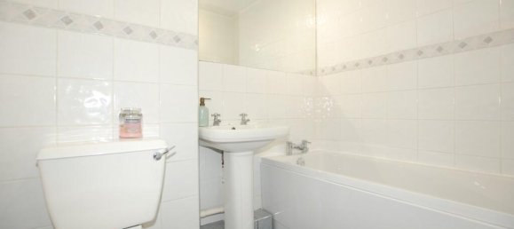 2 bedrooms Apartment in Beckenham, United Kingdom No. 877 5