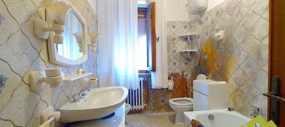 6 chambres Villa à Rosignano Marittimo, Italy No. 48485 16