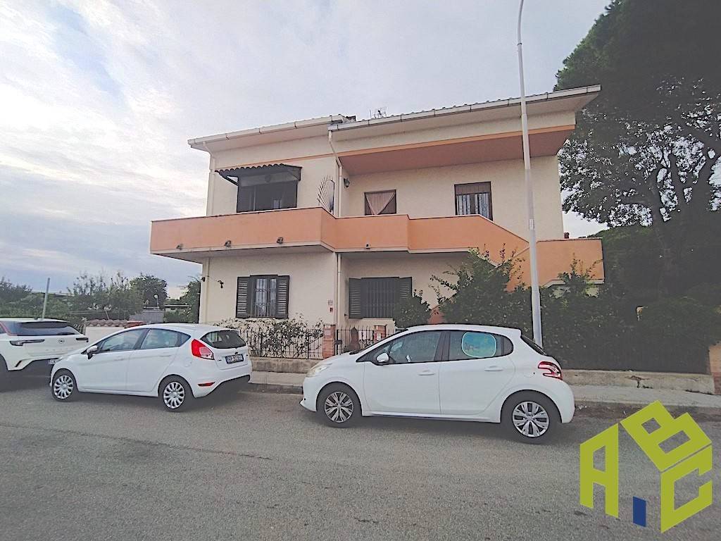 6 chambres Villa à Rosignano Marittimo, Italy No. 48485