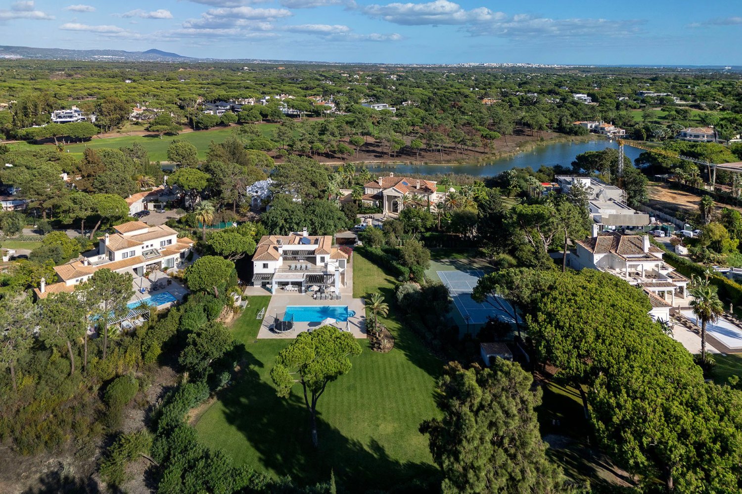 Villa T5 em Almancil, Portugal N.º 239125