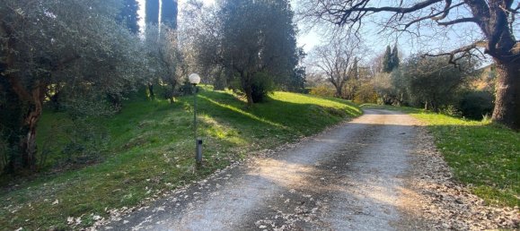 10 rooms Villa in Iseo, Italy No. 114236 6