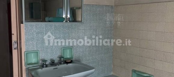 Дом с 3 спальнями в Кастельбуоно, Италия № 125843 8