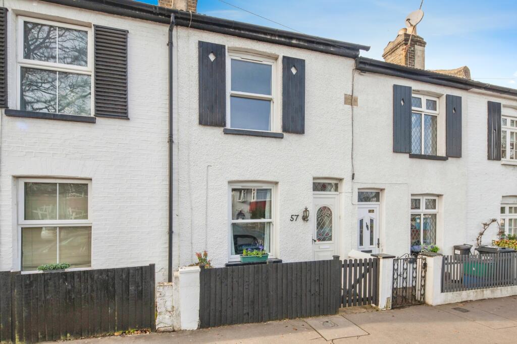 2 bedrooms House in Croydon, United Kingdom No. 8148