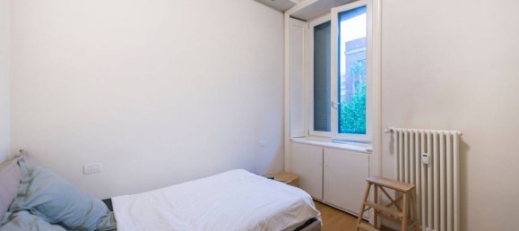 Apartamento de 1 dormitorio en Milan, Italy No. 327540 2