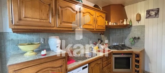 2 bedrooms House in Pierrefitte-sur-Sauldre, France No. 160893 3