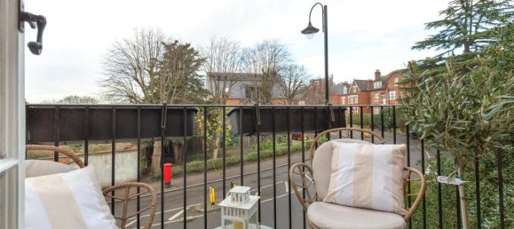 1 bedroom Apartment in London, United Kingdom No. 3587 8