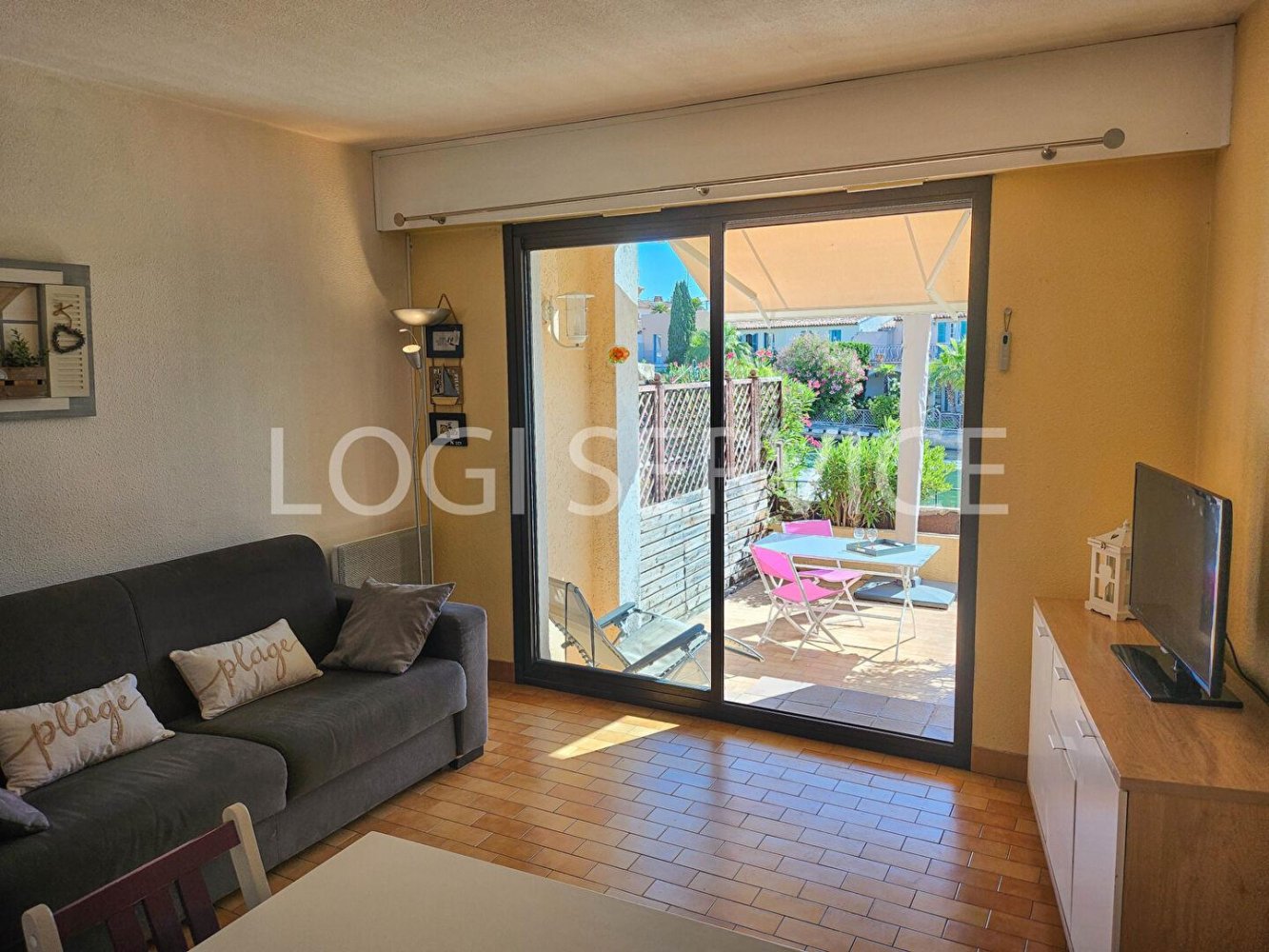 2 rooms Apartment in Grimaud, France No. 331722