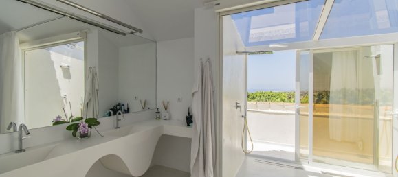 3 bedrooms Penthouse in Marbella, Spain No. 147619 11