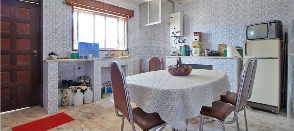 3 bedrooms House in Gove, Portugal No. 182340 6