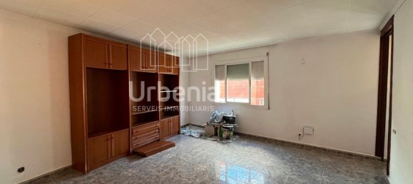 4 Schlafzimmer Doppelhaus in Mataro, Spain, Nr. 139906 2