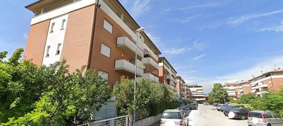 3 bedrooms Apartment in Foligno, Italy No. 358128 14